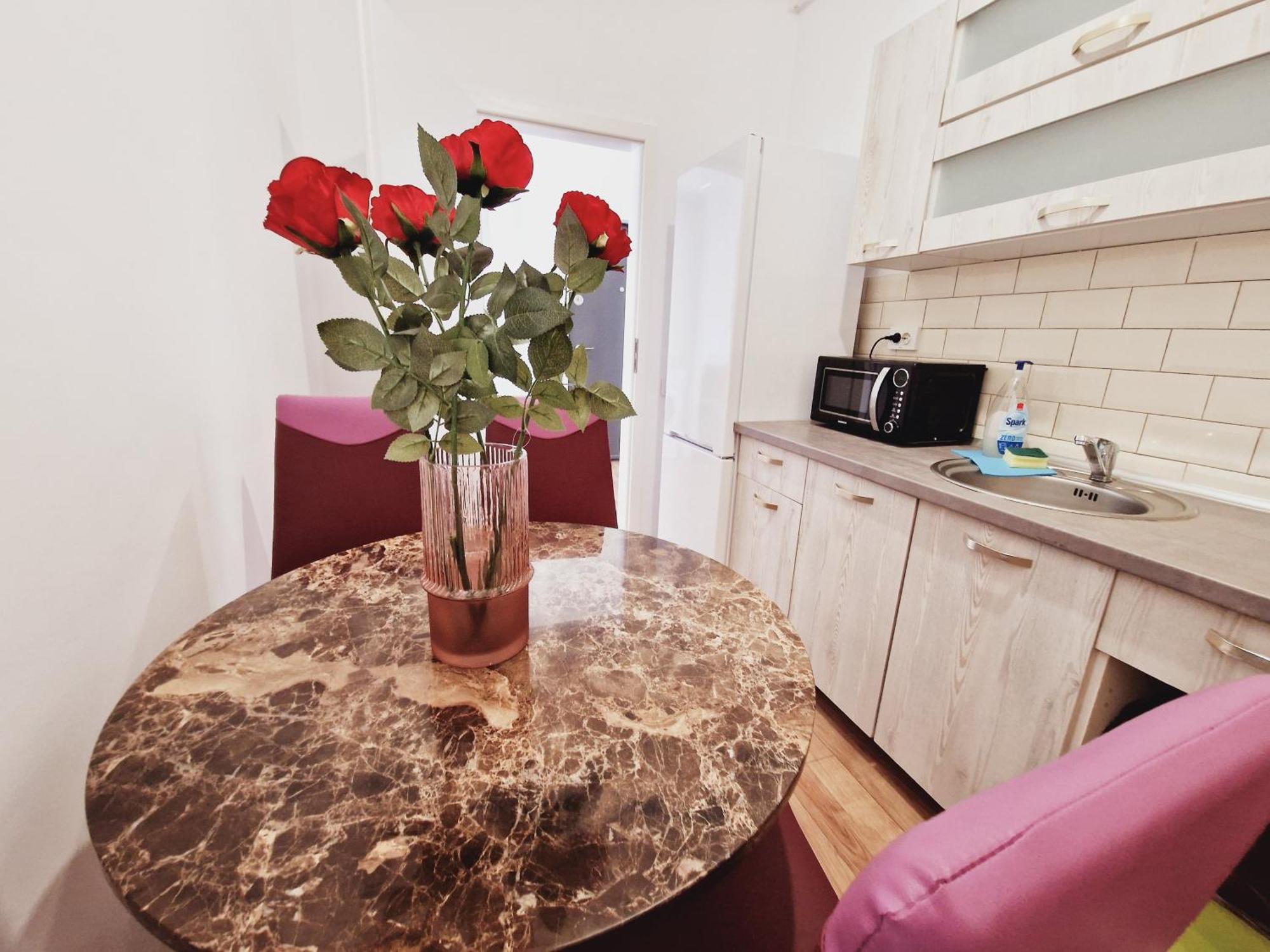 Ultracentral 5* Boutique Hotel Style Apartment. Brand New. 2 Rooms. Spacious. Free Parking Kolozsvár Kültér fotó